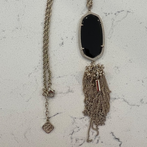 Kendra Scott Necklace - Picture 3 of 4